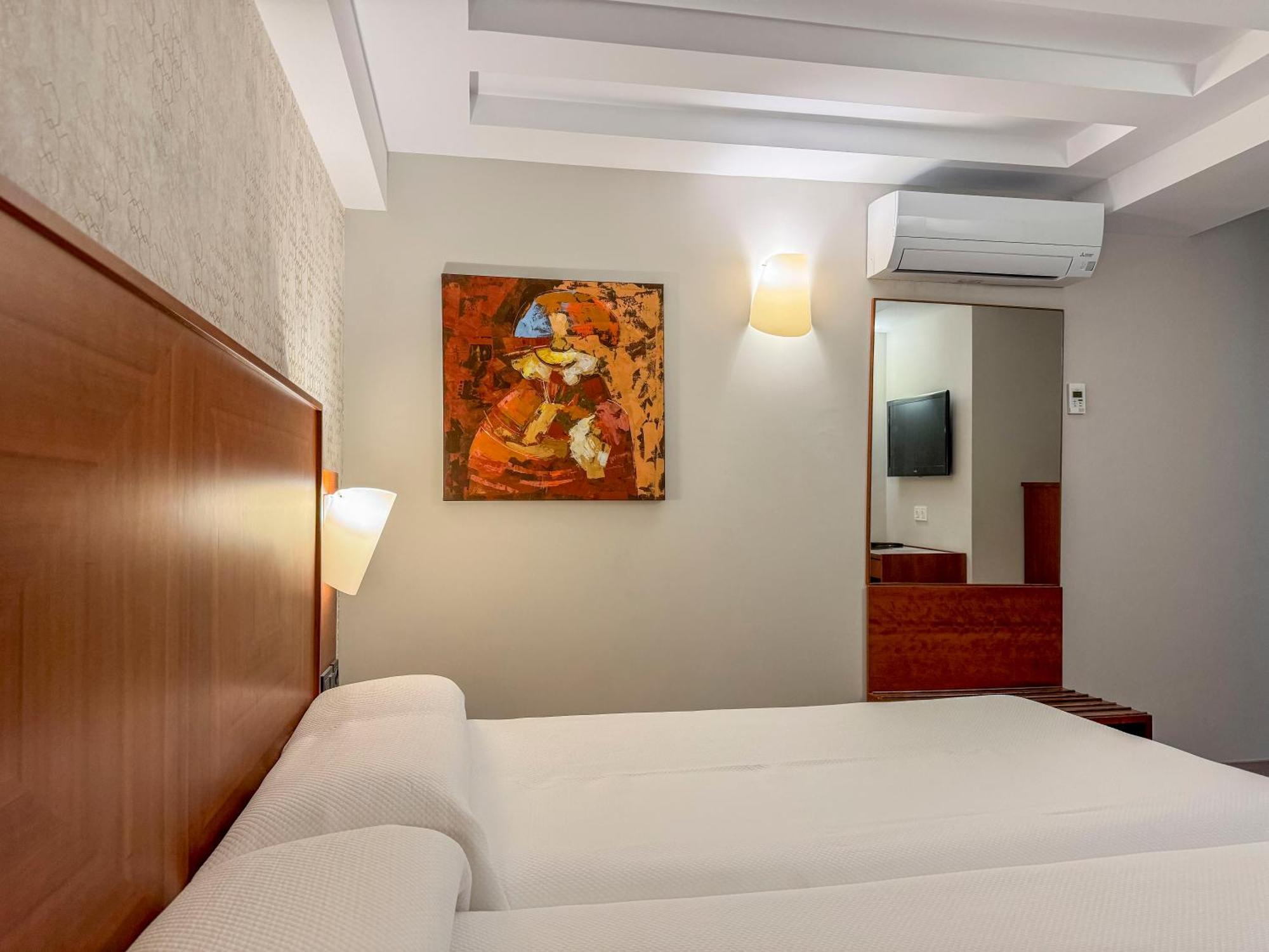 Torreluz Centro Hotel Almería