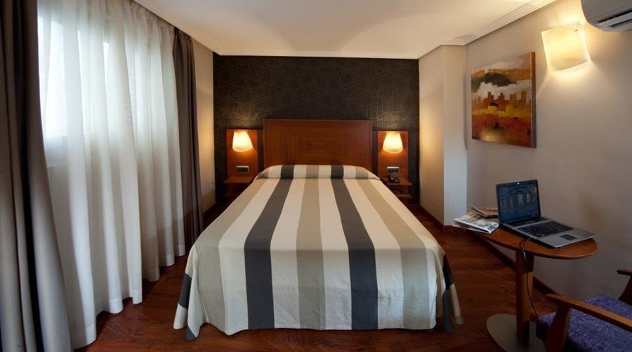 Hotel Torreluz Centro Almería