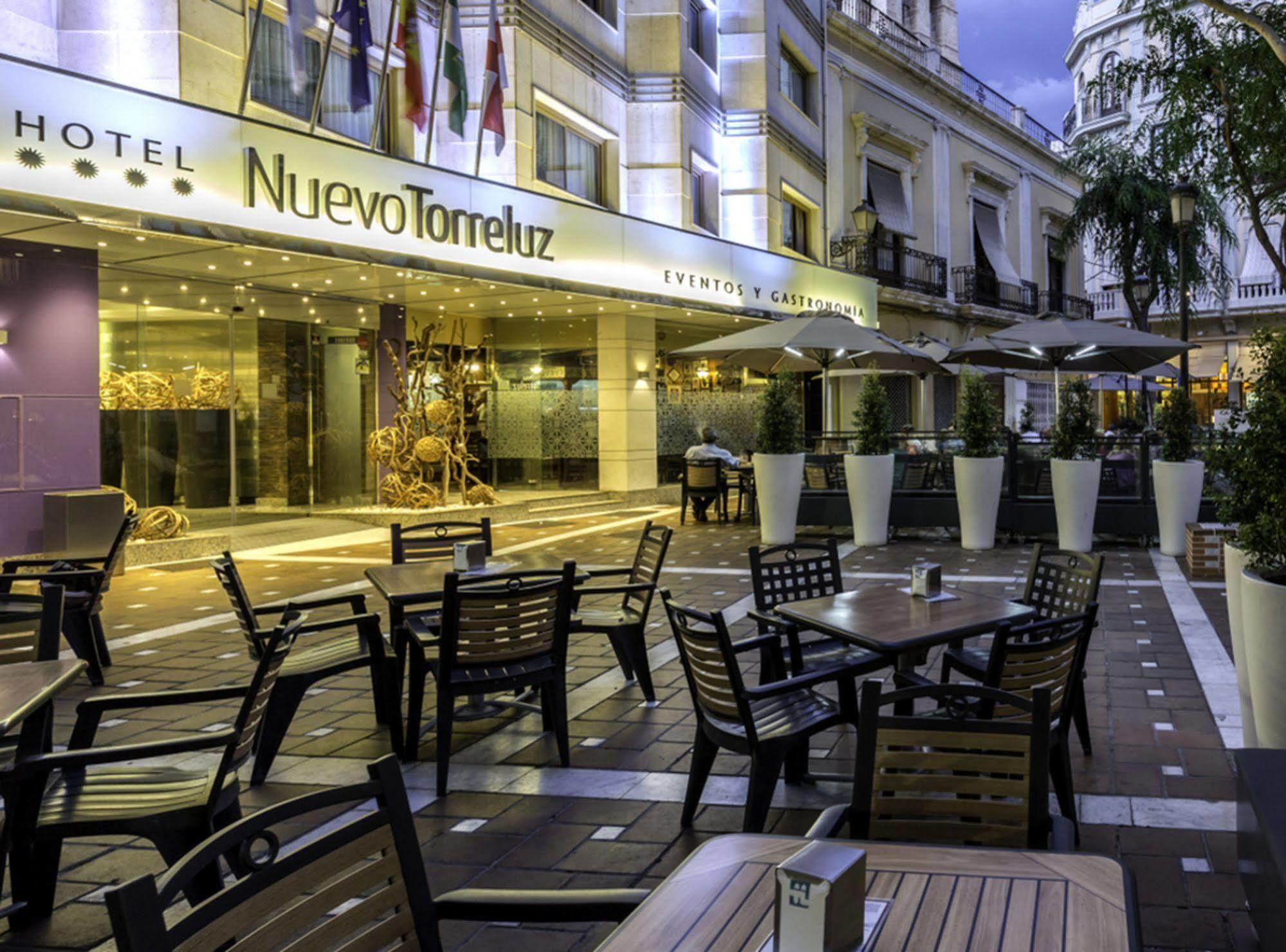 Torreluz Centro 3*