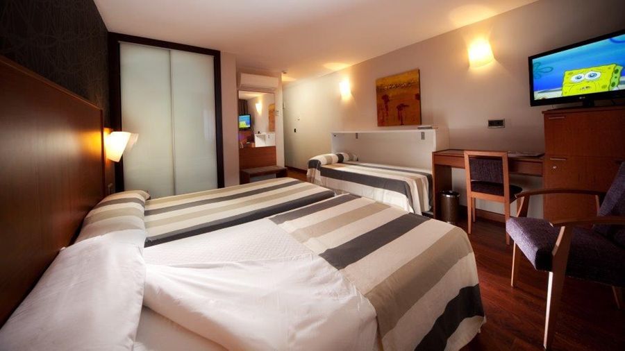 Torreluz Centro Hotel 3*